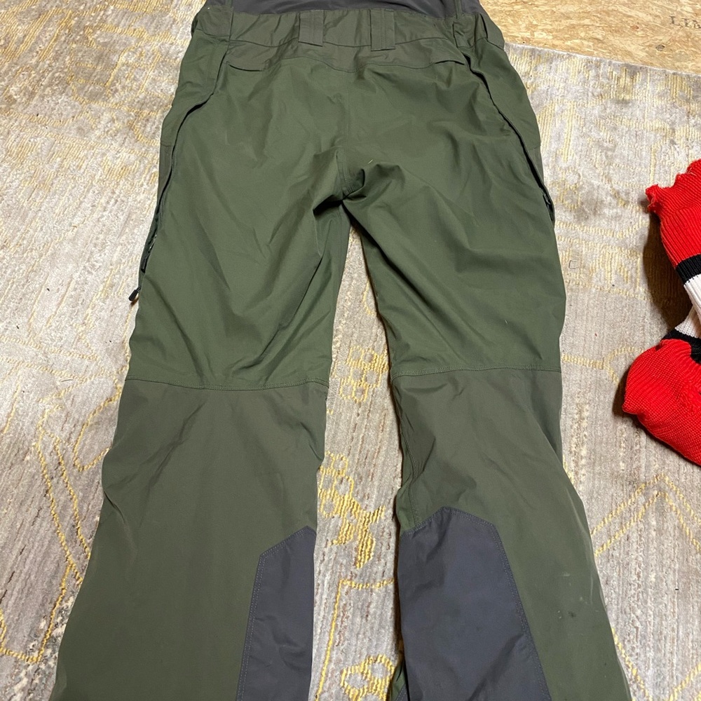 Firefall Bib Mountain Hardwear